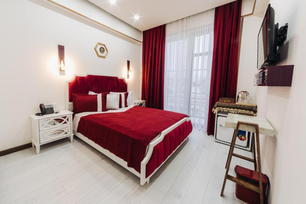 فندق Luxin تبليسي المظهر الخارجي الصورة